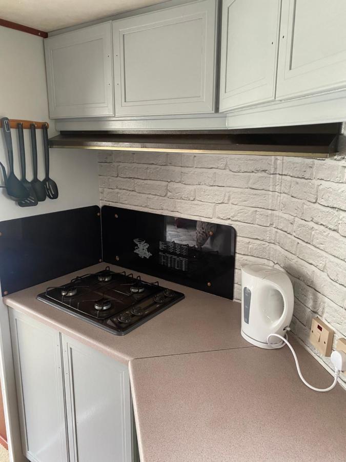 L&G Family Holidays 6 Berth Coral Beach Laura Familys Only And Lead Person Must Be Over 30 Ingoldmells Luaran gambar