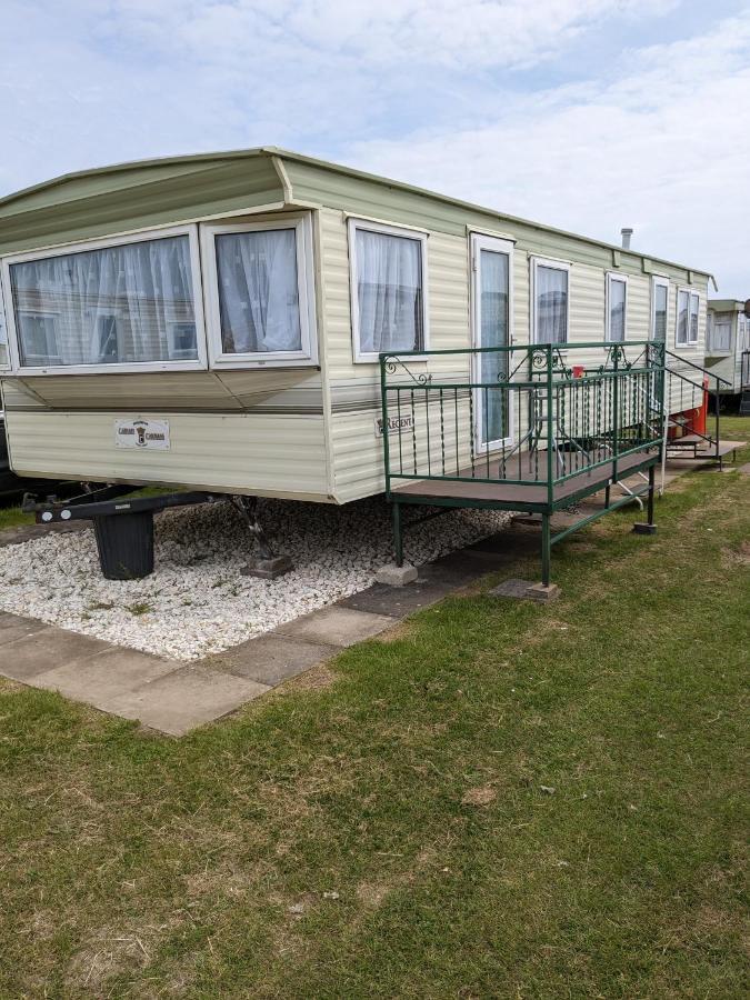 L&G Family Holidays 6 Berth Coral Beach Laura Familys Only And Lead Person Must Be Over 30 Ingoldmells Luaran gambar